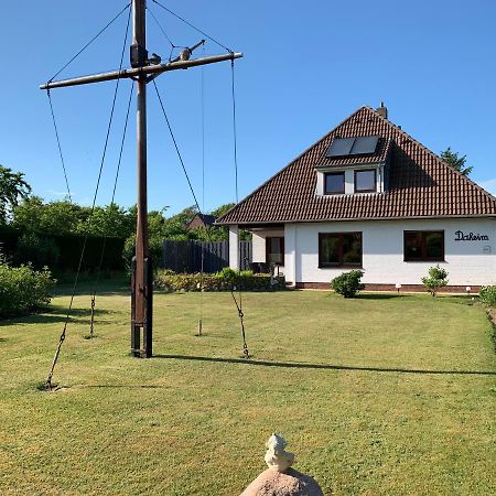 Haus Daheim Appartement Utersum Buitenkant foto